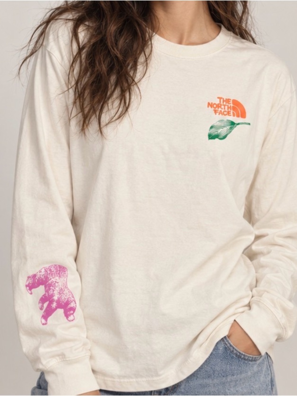 The North Face Graphic Long Sleeve Shirt Medium